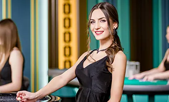 Hình ảnh hỗ trợ khách hàng, liên hệ